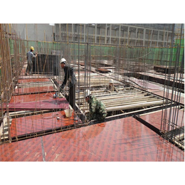 建筑模板新選擇 宙美建材，快速響應(yīng)與品質(zhì)材料的完美結(jié)合